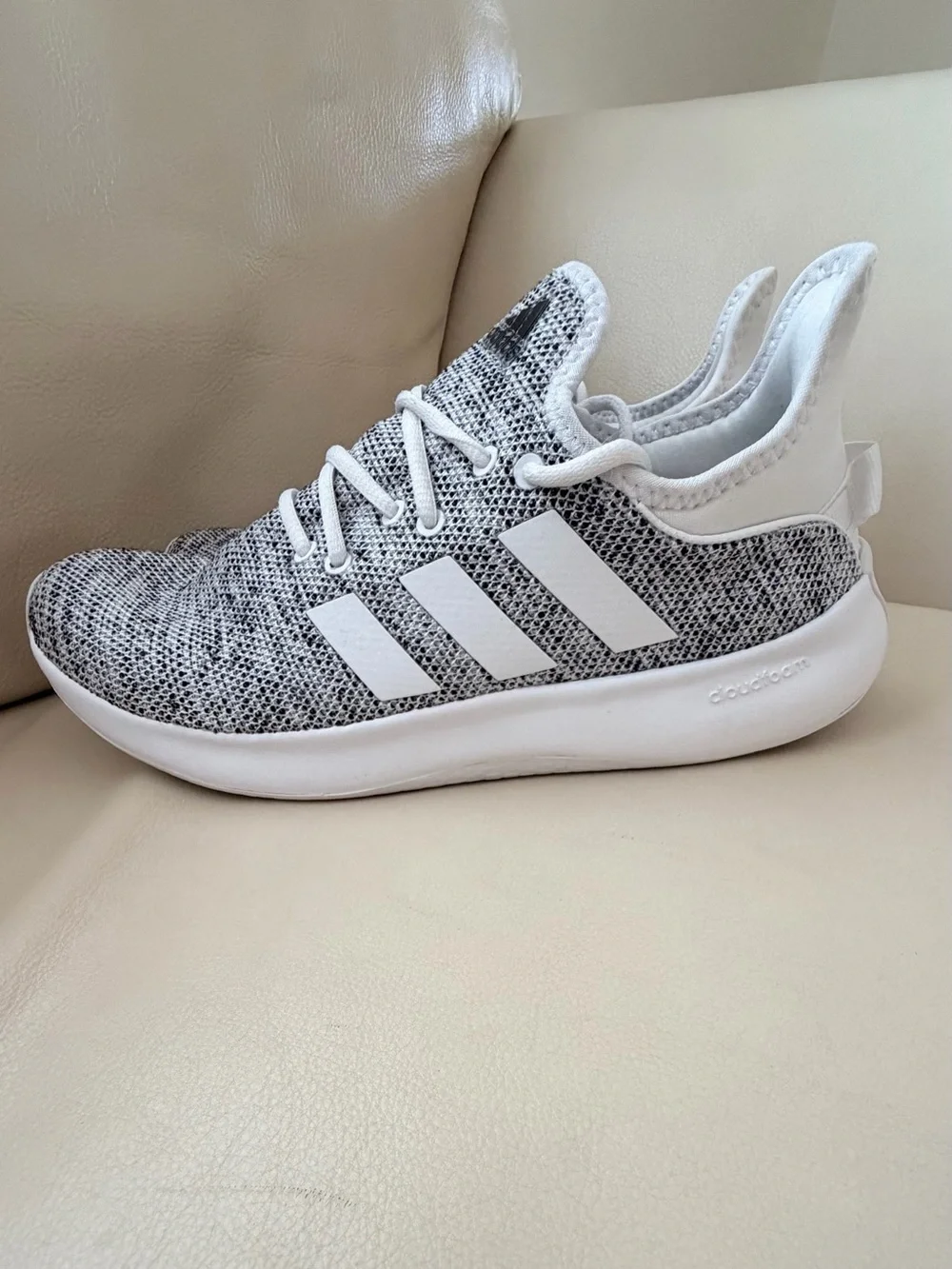 Adidas Cloudfoam Pure SPW Women Shoes Size 9 Grey White Running Sneakers IF3393